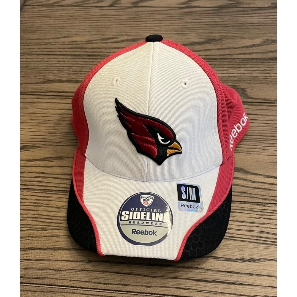 Cardinals Reebok NFL onfield team Hat, Fitted size S/M